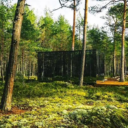 Oeoed Hoetels Rooslepa - Fika, Mysa , Skoent-With Sauna Exterior photo