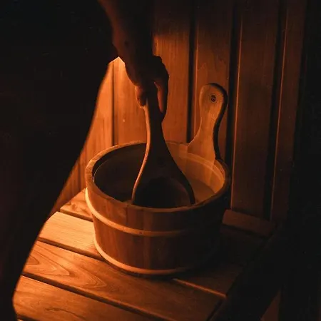 Oeoed Hoetels Rooslepa - Fika, Mysa , Skoent-With Sauna Exterior photo